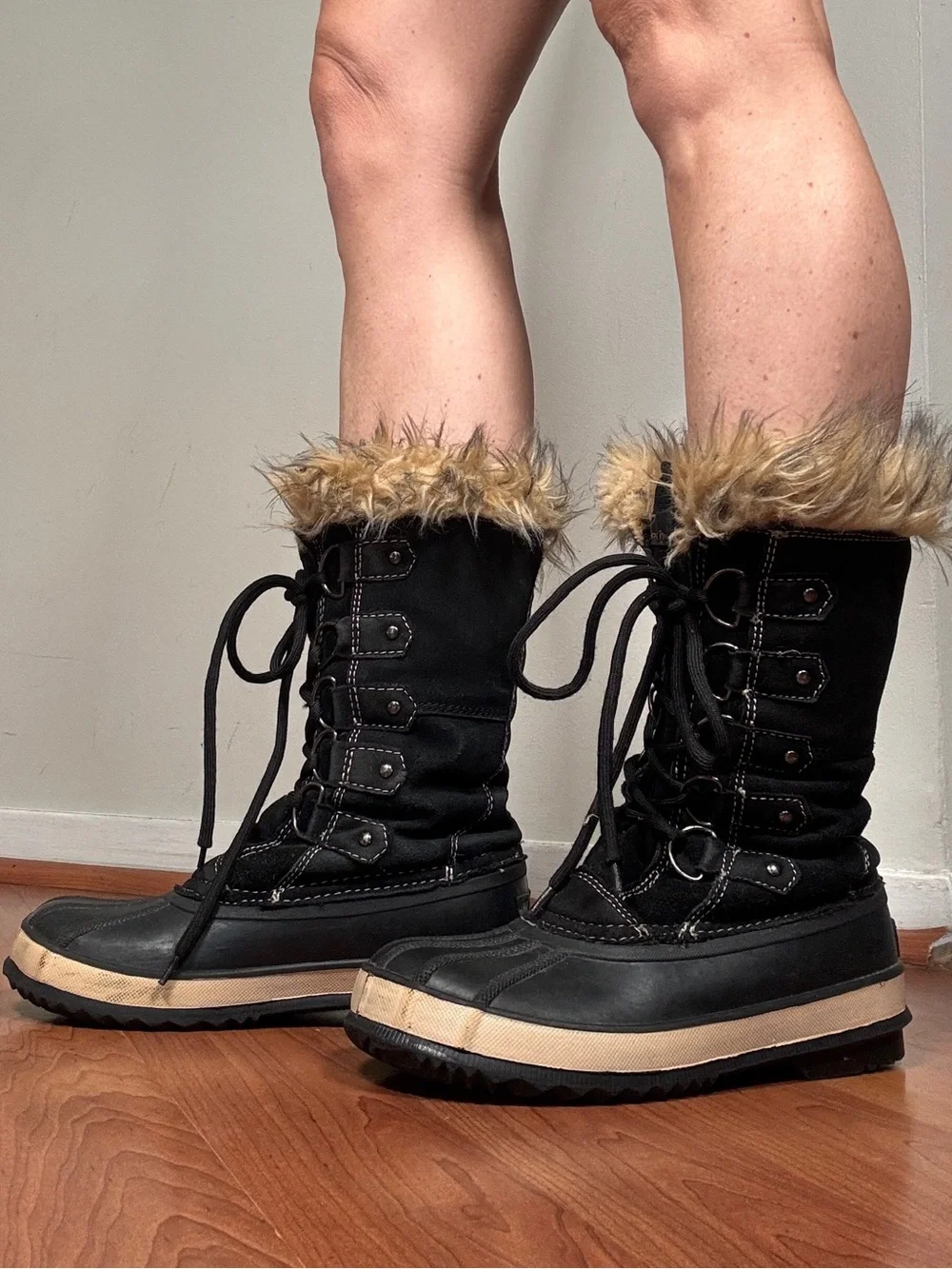 Athletech Black Lace-Up Winter Boots with Faux Fur Trim